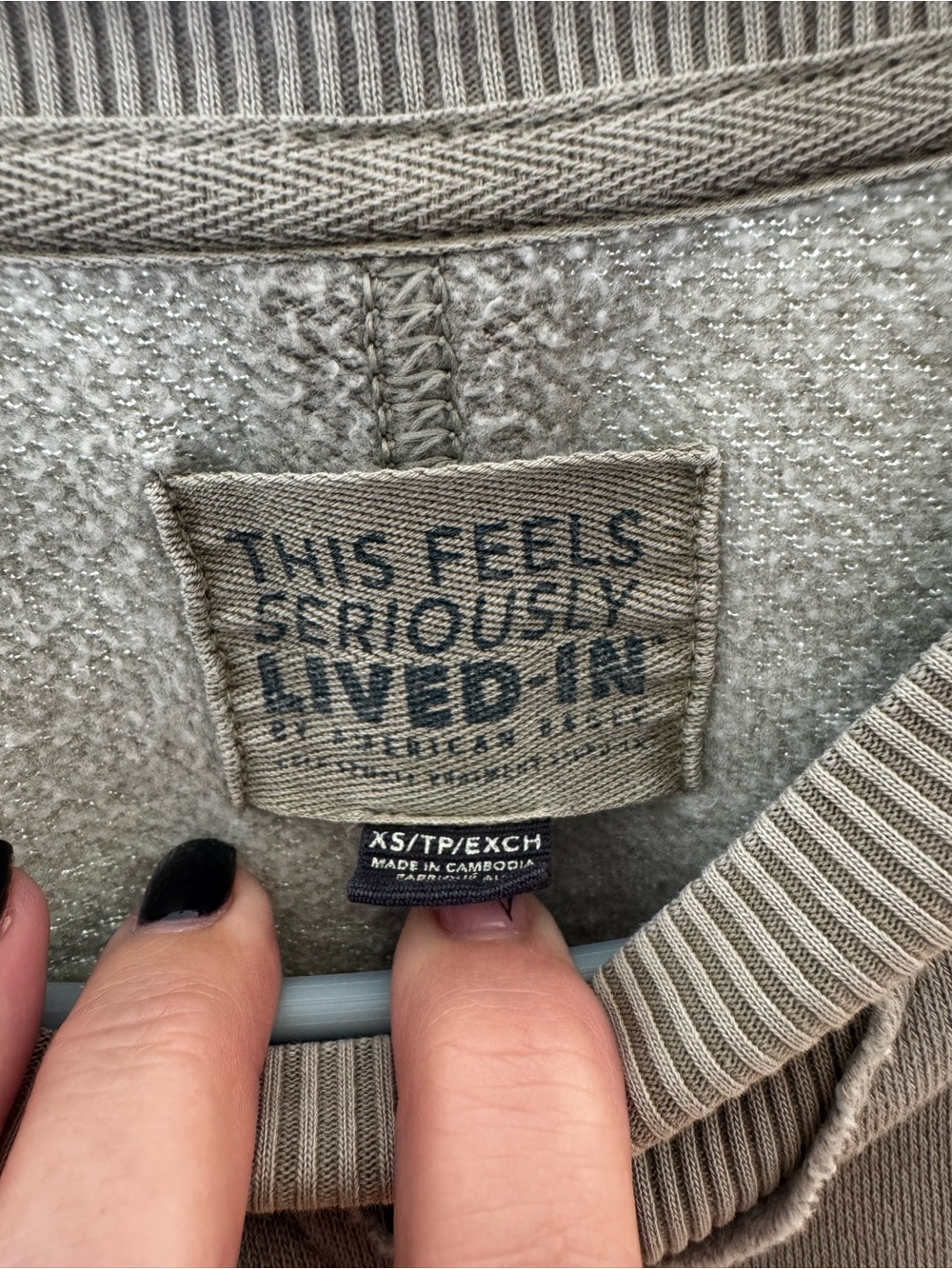 American Eagle Outfitters Big Hug Oversized Sweatshirt with '65' Graphic - Picture 3 of 6